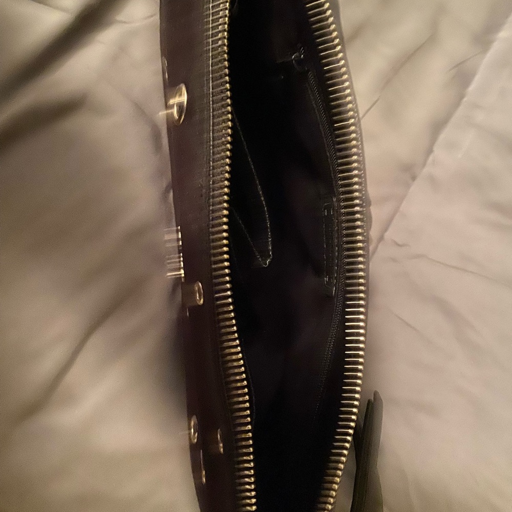 NineWest Purse - Picture 2 of 2